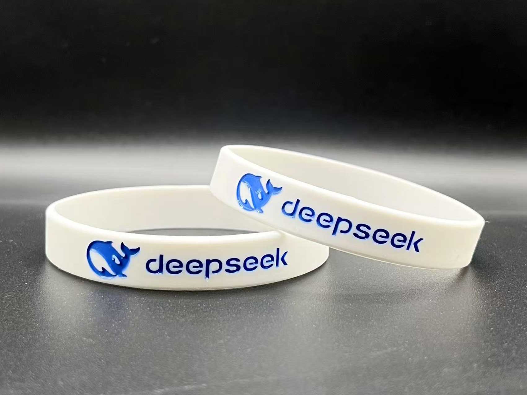 Deepseek White 1/2 inch 
